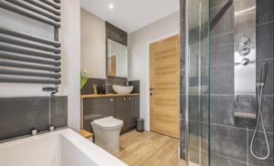 Photo 9- click for photo gallery